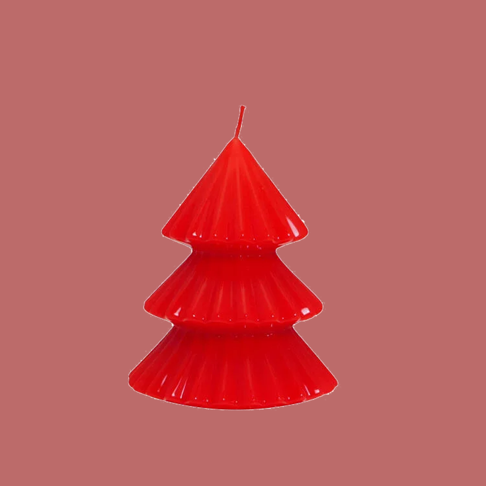 Die exklusiven Graziani Kerzen rot im Weihnachtsbaum Motiv, sind durch ihren besonderen Glanz und brilliante Farbe ein echter Hingucker in jedem zu Hause. Sie werden mit über 200 Jahren Tradition von Hand in Italien gefertigt.