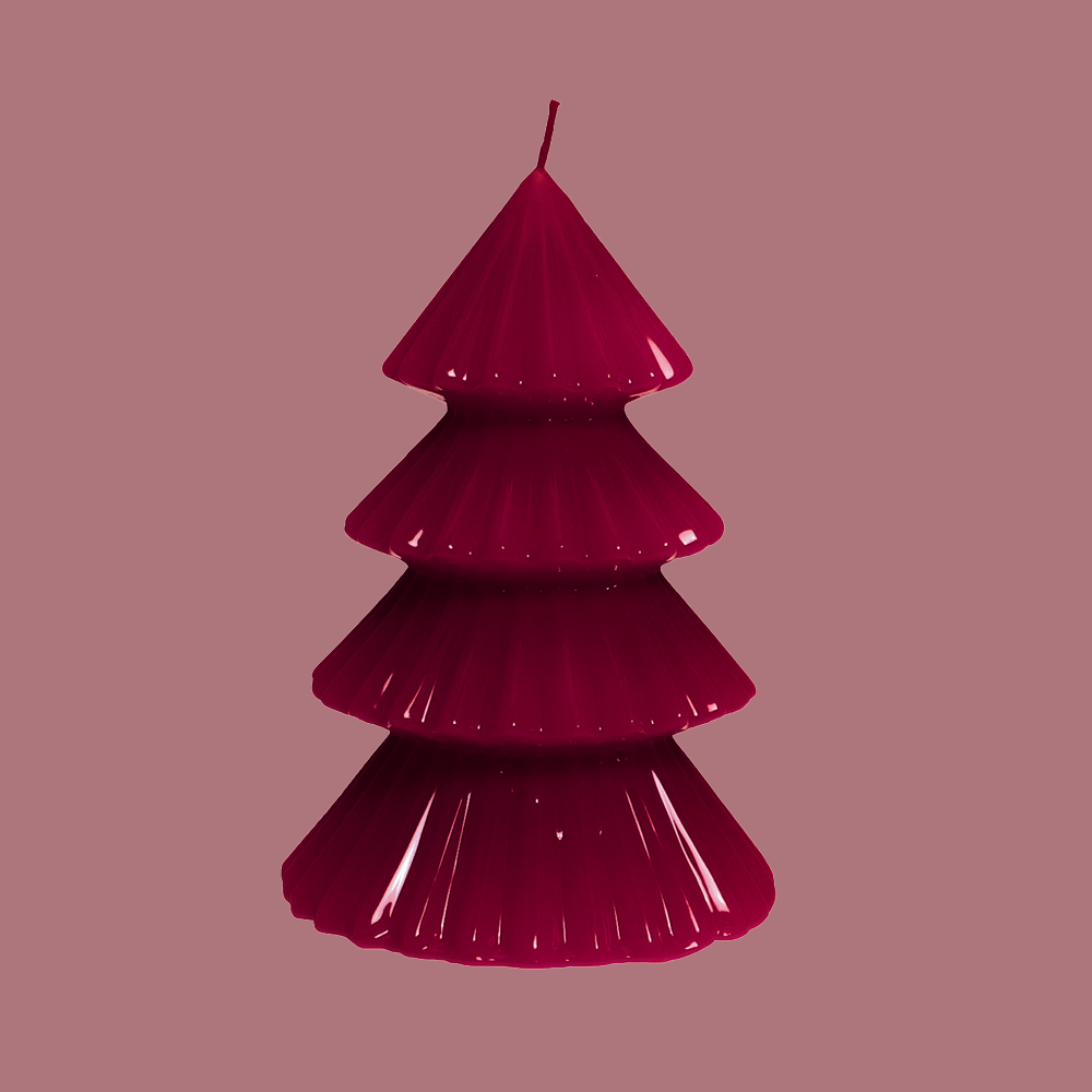 Die exklusiven Graziani Kerzen Bordeaux im Weihnachtsbaum Motiv, sind durch ihren besonderen Glanz und brilliante Farbe ein echter Hingucker in jedem zu Hause. Sie werden mit über 200 Jahren Tradition von Hand in Italien gefertigt. 
