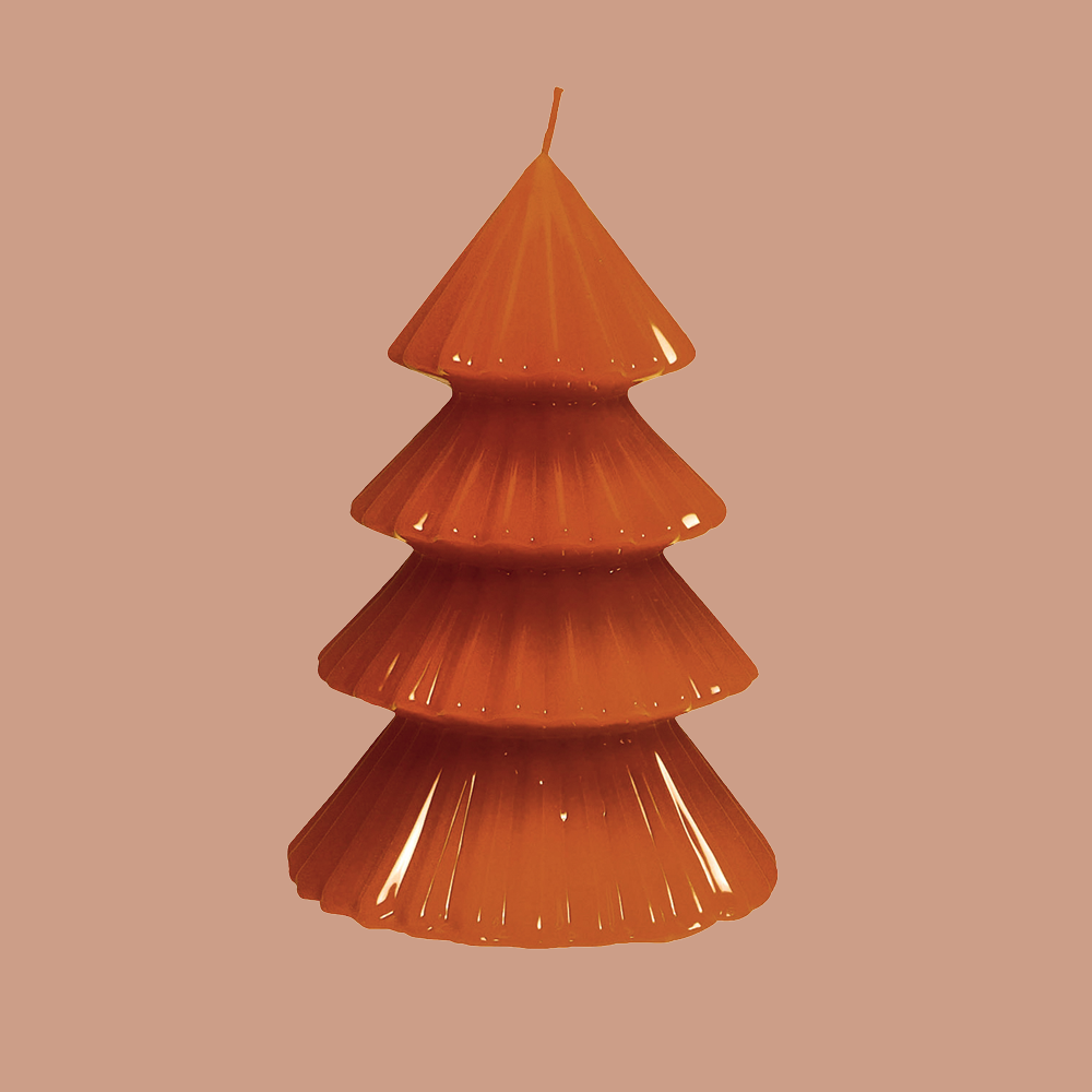 Die exklusiven Graziani Kerzen orange im Weihnachtsbaum Motiv, sind durch ihren besonderen Glanz und brilliante Farbe ein echter Hingucker in jedem zu Hause. Sie werden mit über 200 Jahren Tradition von Hand in Italien gefertigt.