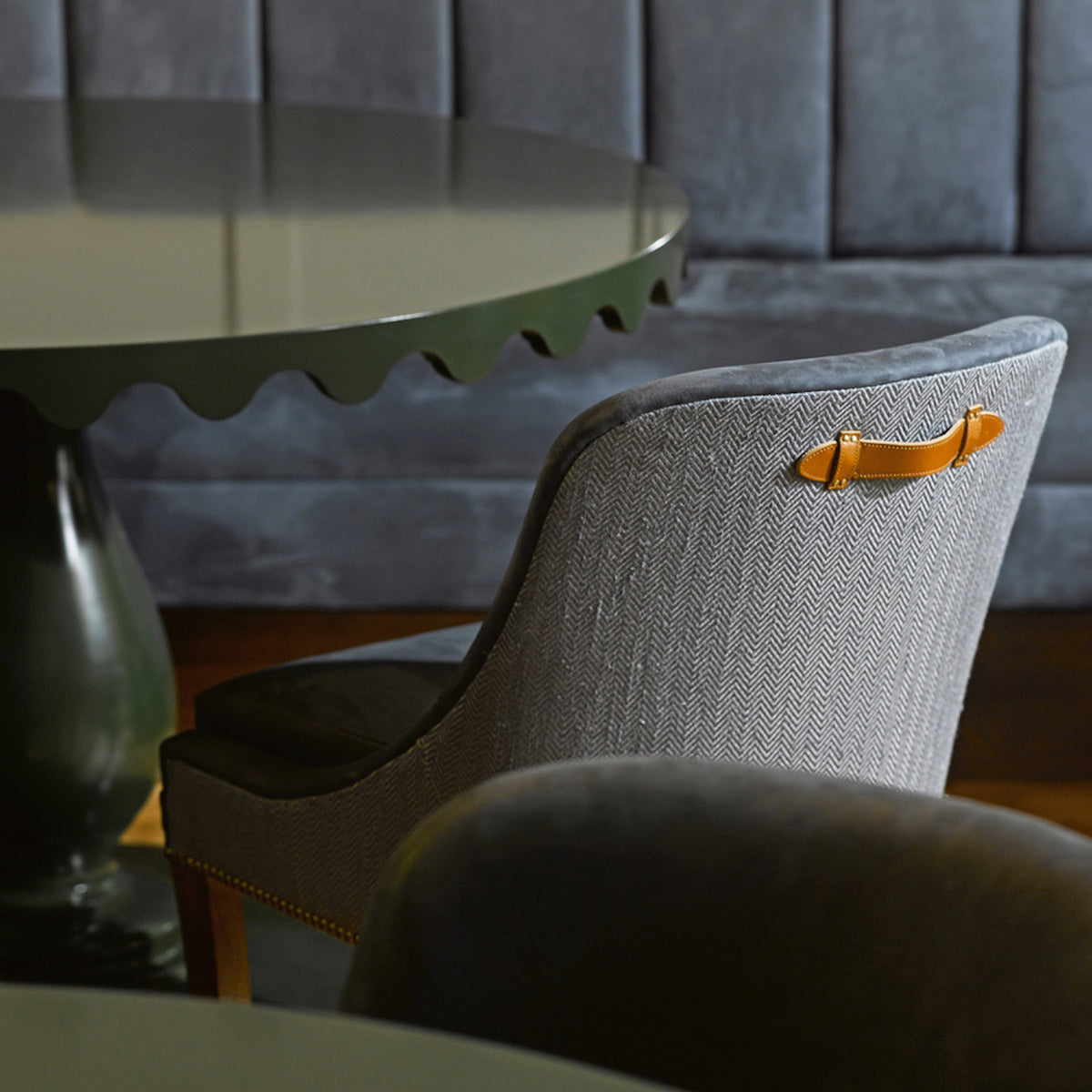 Möbelgriff LIFESTYLE aus Leder - cognac