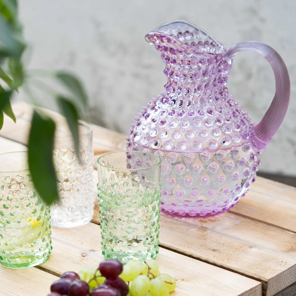 Krug HOBNAIL aus Glas - hell lila