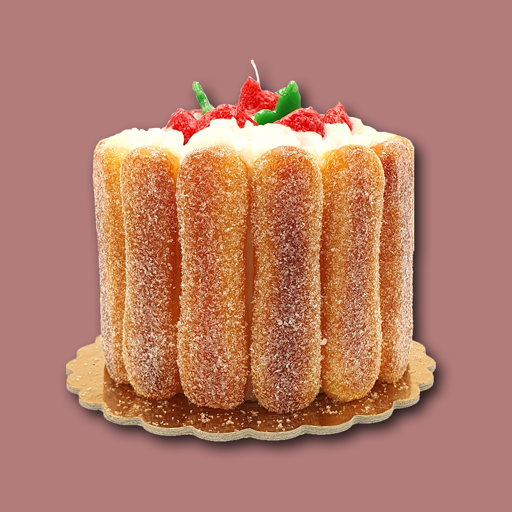 Candle cake - strawberry meringue